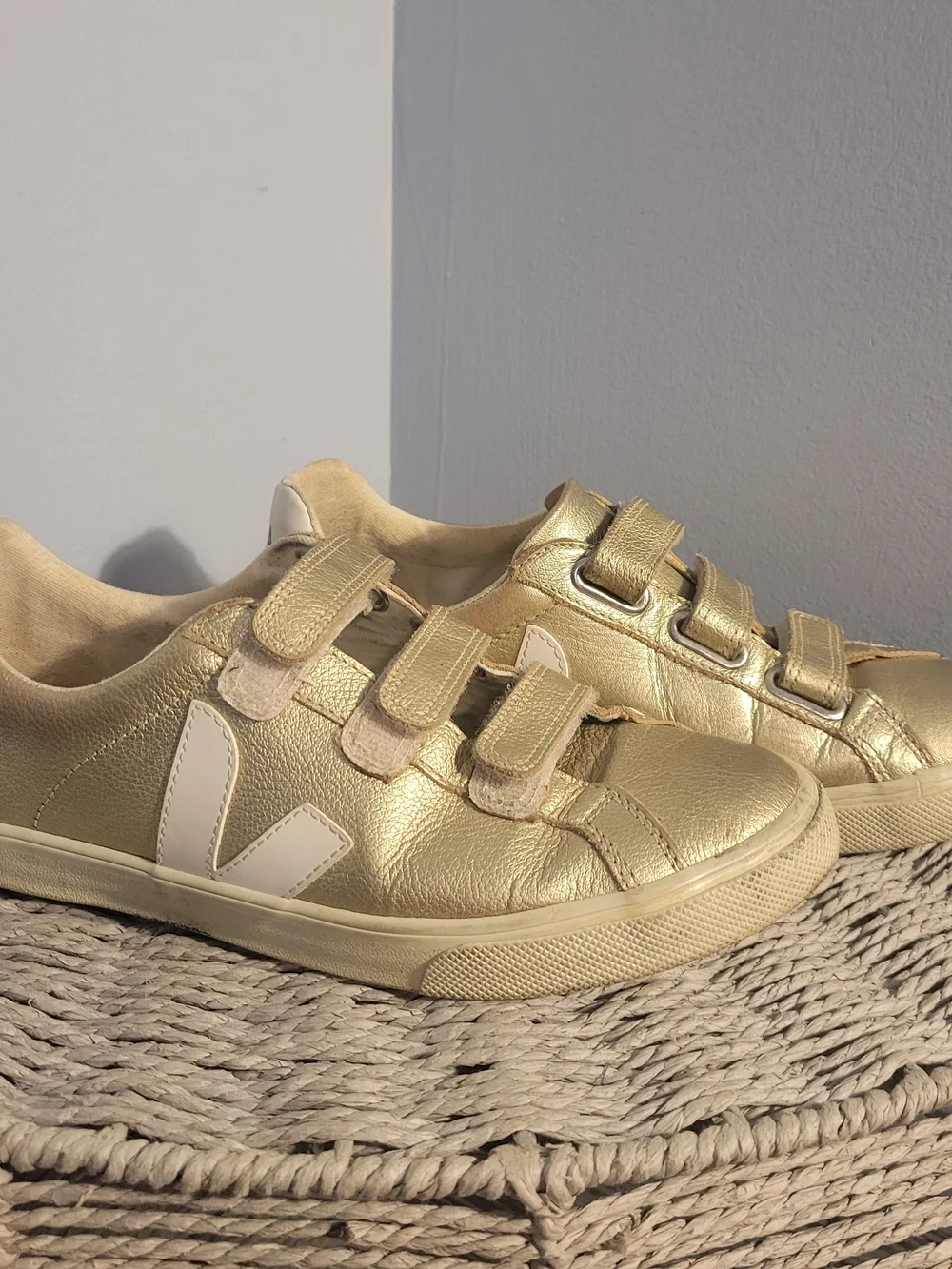 Veja Women's Gold 3 Velcro Strap Sneakers Size 8